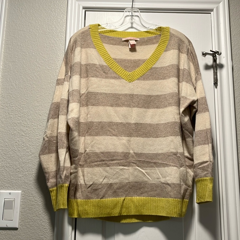 Victoria’s Secret cashmere V neck sweater